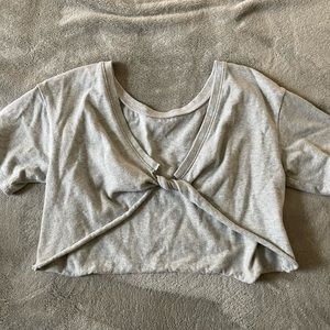 AERIE xutout twist cropped tee - size small